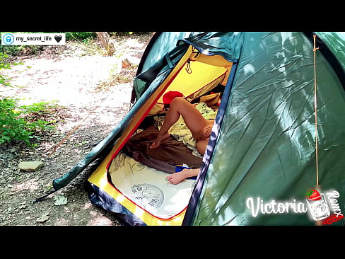 ❤️ ថតដោយកាមេរ៉ា Passionate jerk off Stranger in a tent ️ រឿងអាសអាភាស នៅសិច km.pornjimbo.ru ❤